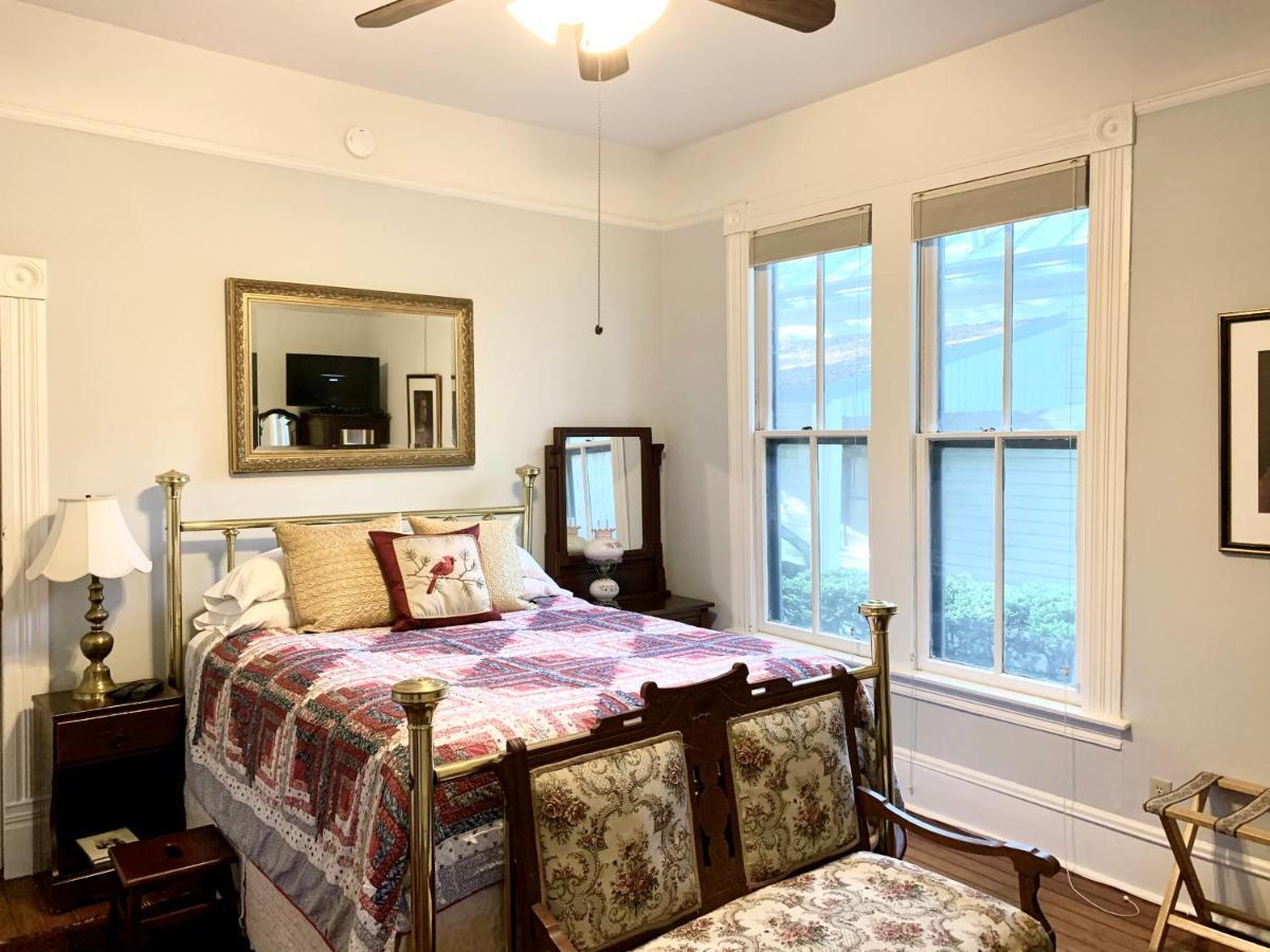 Brackenridge House Bed And Breakfast Сан-Антонио Экстерьер фото