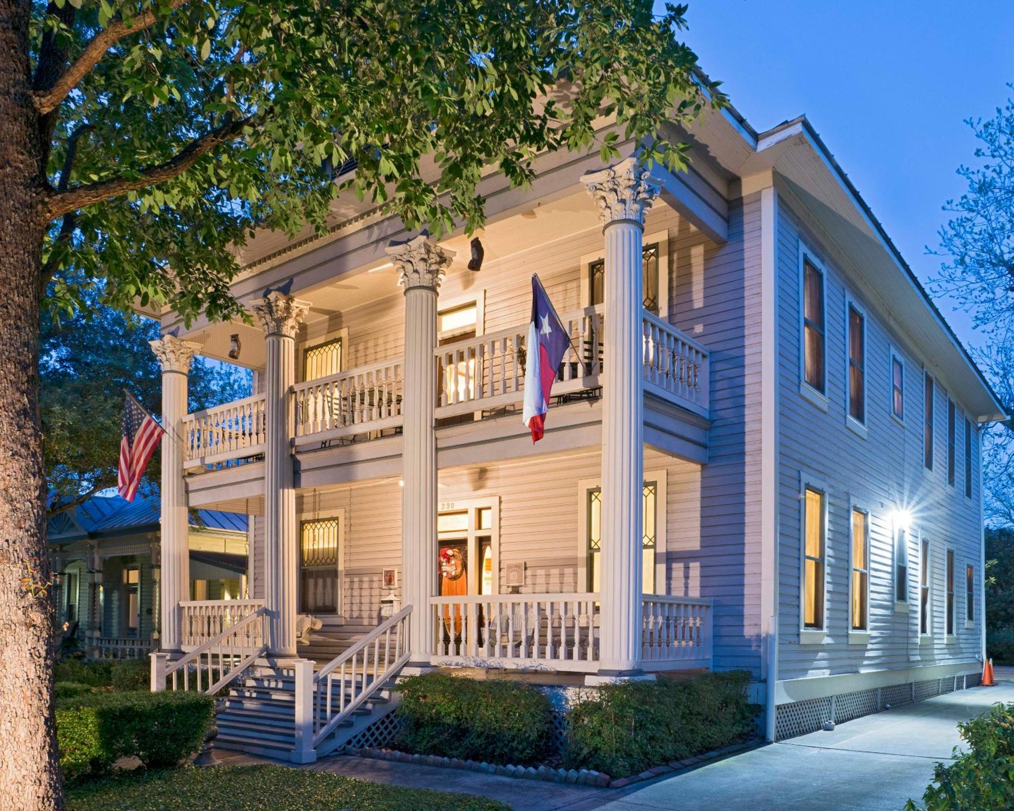Brackenridge House Bed And Breakfast Сан-Антонио Экстерьер фото
